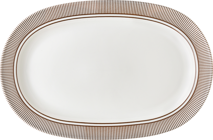 Platter oval with rim 26x18cm